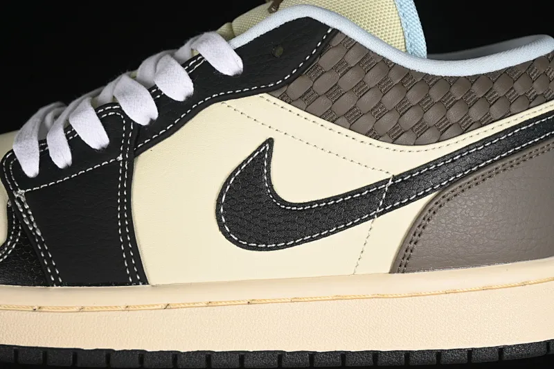 All categories Air Jordan Jordan series basketball shoes Air Jordan 1 Low Air Jordan 1 Low "Coconut Milk Black" AJ1 Joe 1 island style low-top cultural basketball shoes HQ3437-101